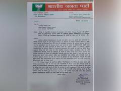 
      
      Irfan Habib is Urban Naxal, revoke his "Professor Emeritus"...
      
      