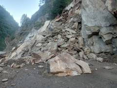 
      
      Landslide blocks Gangotri highway
      
      