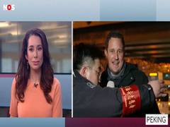 
      
      Chinese authorities drag-off Dutch journalist, forcibly shut...
      
      