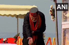 
      
      PM Modi offers prayer at Triveni Sangam in Prayagraj
      
      