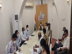 
      
      CM Shivraj Singh Chouhan holds high-level meeting on flood...
      
      