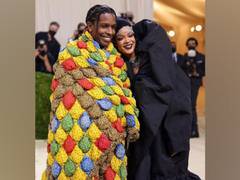 
    Met Gala 2021: Rihanna, A$AP Rocky make their red carpet debut 
    