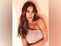 
      
      Malaika Arora captivates in 'Turkish style' vacation pictures 
      
      