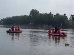 
      
      Death toll touches 3 in Mahananda boat capsize tragedy 
      
      