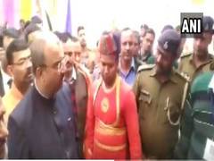 
      
      Bihar Health Minister fumes at police officer who failed to...
      
      
