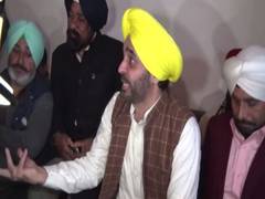 
      
      AAP MP Bhagwant Mann gets into heated argument with...
      
      