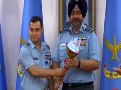 
      
      IAF chief flags off 4,500-km marathon from Kargil War...
      
      