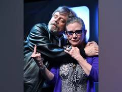 
      
      Mark Hamill celebrates Carrie Fisher's upcoming star on the...
      
      