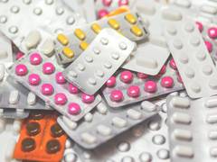 
      
      Common drug linked to hampering lung cancer treatment
      
      