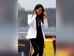 
      
      Here's why Meghan Markle isn't wearing her engagement ring on...
      
      