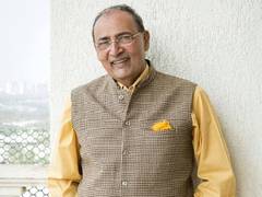 
      
      Veteran star Yusuf Husain passes away, Hansal Mehta pens...
      
      