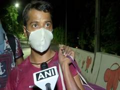 
      
      'We have no food, no money': Migrant workers walking to go...
      
      