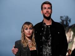 
      
      Miley Cyrus, Liam Hemsworth unfollow each other on Instagram...
      
      