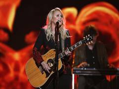 
      
      Miranda Lambert announces new tour
      
      