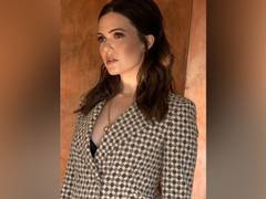
      
      Mandy Moore shares adorable photo of newborn son August Harrison
      
      