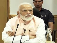 
      
      Hold padyatras in constituencies: Modi to MPs
      
      