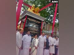 
      
      Mamata Banerjee unveils statue of Karunanidhi  
      
      
