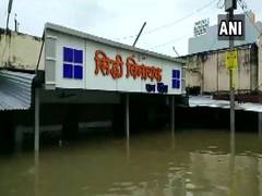 
      
      MP: Heavy rains lash Neemuch
      
      
