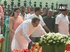 
      
      Thackeray family pays tribute to Balasaheb on his 7th death...
      
      