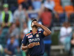 
      
      Ind vs Aus, 1st T20I: Natarajan makes debut, gets cap from Bumrah
      
      