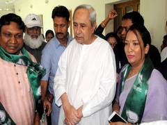 
      
      Congress leader Hemanand Biswal's daughter Joins BJD.
      
      
