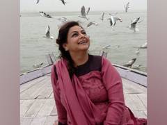 
      
      Shahid Kapoor wishes mother Neelima Azeem on her 62nd birthday
      
      