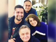 
      
      Vicky Kaushal, Boman Irani visit Rishi Kapoor in New York
      
      