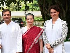 
      
      Priyanka, Rahul likely to accompany Sonia Gandhi to ED office
      
      
