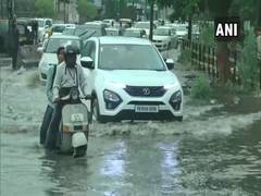
      
      Rain lashes Ranchi, Ludhiana 
      
      