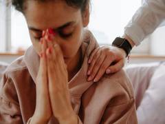 
      
      Researchers reveal stressed brain is associated to broken heart
      
      