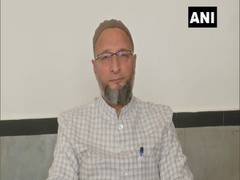 
      
      Owaisi condemns Congress, BJP for demolition of Alwar temple
      
      