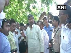 
      
      LJP MP Pashupati Kr Paras visits Harivanshpur village,...
      
      