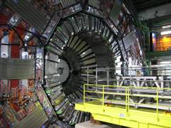 Particle accelerator miniaturised onto a microchip by Stanford scientists