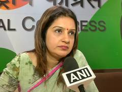 
      
      Priyanka Chaturvedi criticises Zaira Wasim for making Islam...
      
      