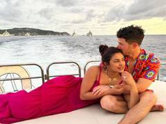 
      
      Priyanka Chopra gives a glimpse of her 'favourite kind of Sunday' 
      
      