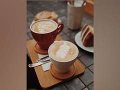 
      
      Here's how cocoa flavanols boost brain oxygenation, cognition...
      
      