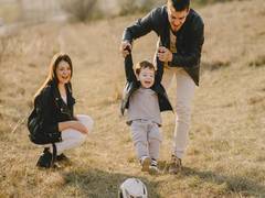 
    Researchers explain how parent's genes shape behavior of children
    