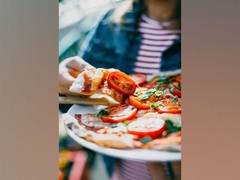
      
      NYU researchers warn that kid influencers are promoting junk...
      
      