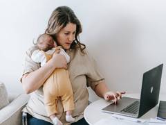 
    Study finds social media use linked to friendly parenting style 
    