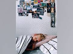 
      
      Healthy sleep habits assist toddlers in adjusting at school
      
      