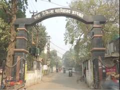 
      
      Bihar: Junior doctors' indefinite strike enters 8th day
      
      