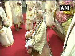 
      
      PM Modi performs puja at Sri Krishna Temple in Kerala's Guruvayur
      
      