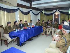 
      
      Ahead of LS polls, inter-state police officials discuss...
      
      