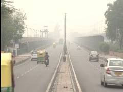 
      
      Delhi AQI remains 'very poor', likely to improve marginally...
      
      