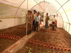 
      
      Indian Army constructs poly house in Poonch
      
      