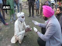 
      
      NGO provides free medicines to labourers in J-K's Poonch
      
      