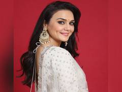 
      
      Wishes pour in from Bollywood for birthday girl Preity Zinta!
      
      