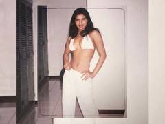
      
      Priyanka Chopra relives 'Bindis and Bikinis' moment with...
      
      