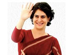 
      
      Priyanka Gandhi meets with party workers in Lucknow 
      
      