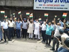 
      
      Beopar Mandal, others hold Tiranga march against Punjab govt,...
      
      